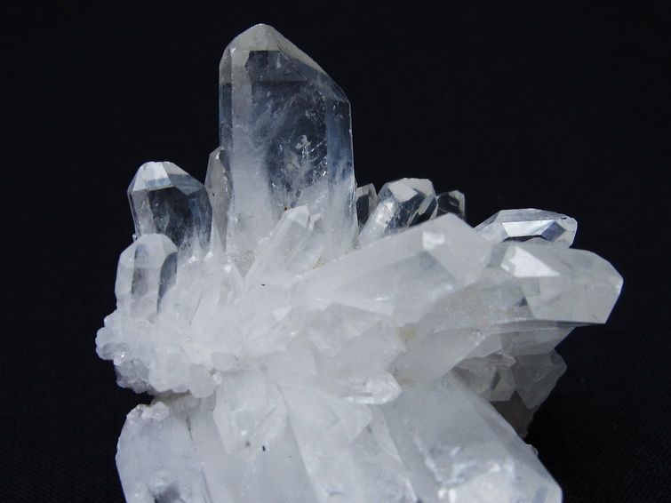 水晶 クラスター 原石 アーカンソー産 一点物 172-3735