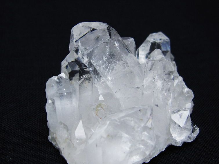 水晶 クラスター 原石 アーカンソー産 一点物 172-3742