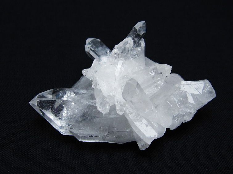 水晶 クラスター 原石 アーカンソー産 一点物 172-3743