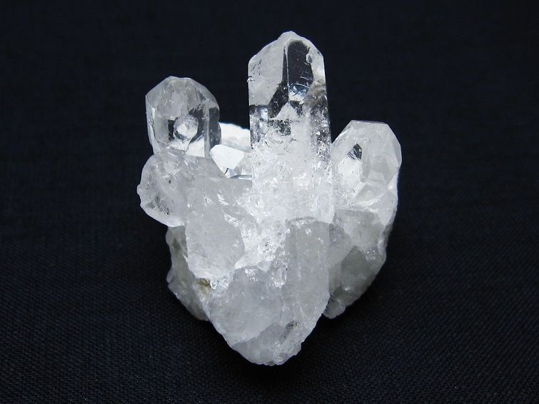 水晶 クラスター 原石 アーカンソー産 一点物 172-3746