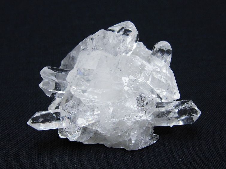 水晶 クラスター 原石 アーカンソー産 一点物 172-3756