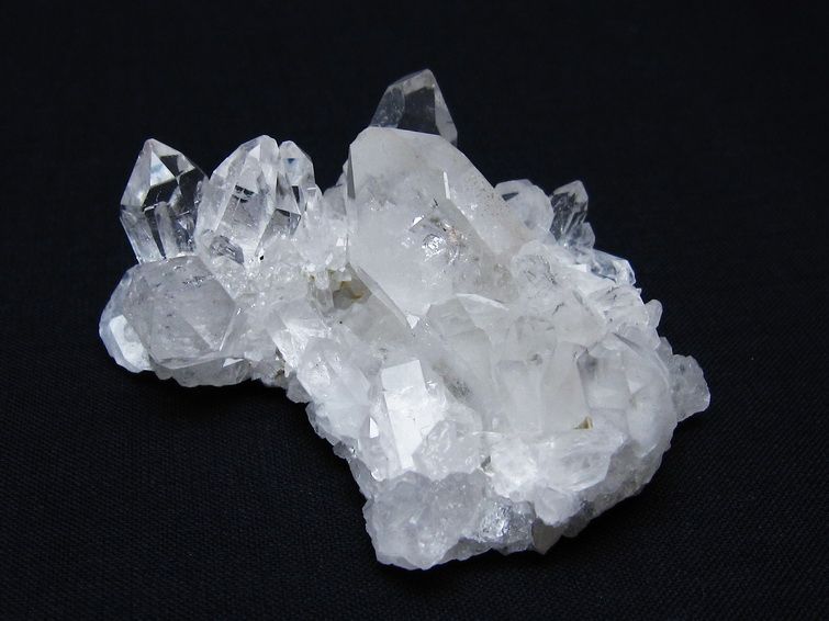 水晶 クラスター 原石 アーカンソー産 一点物 172-3773