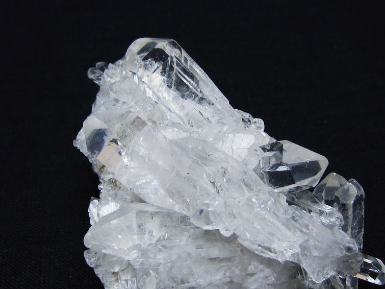 水晶 クラスター 原石 アーカンソー産 一点物 172-3774