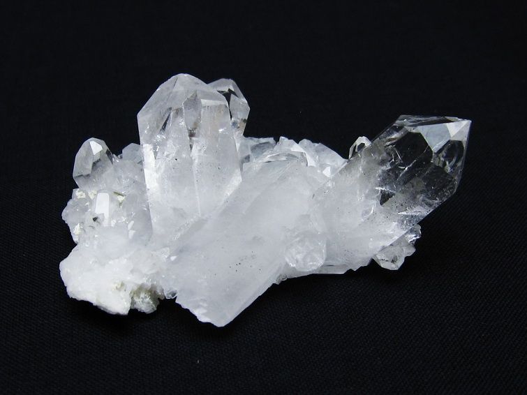 水晶 クラスター 原石 アーカンソー産 一点物 172-3775