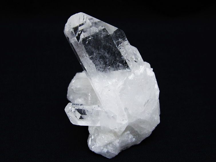 水晶 クラスター 原石 アーカンソー産 一点物 172-3798