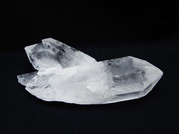 水晶 クラスター 原石 アーカンソー産 一点物 172-3811