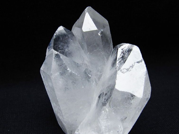 水晶 クラスター 原石 アーカンソー産 一点物 172-3927