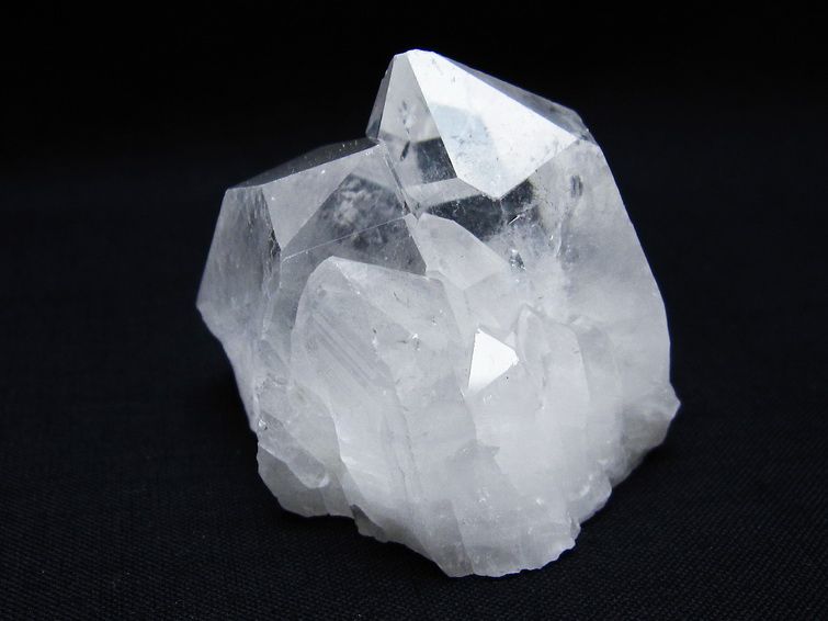 水晶 クラスター 原石 アーカンソー産 一点物 172-3928