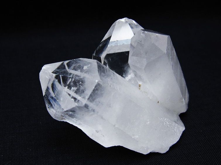 水晶 クラスター 原石 アーカンソー産 一点物 172-3929