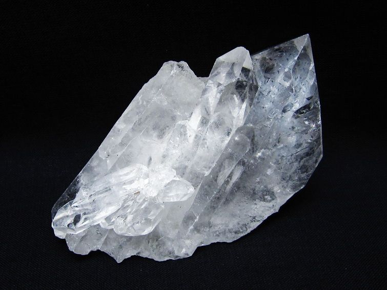 水晶 クラスター 原石 アーカンソー産 一点物 172-3979