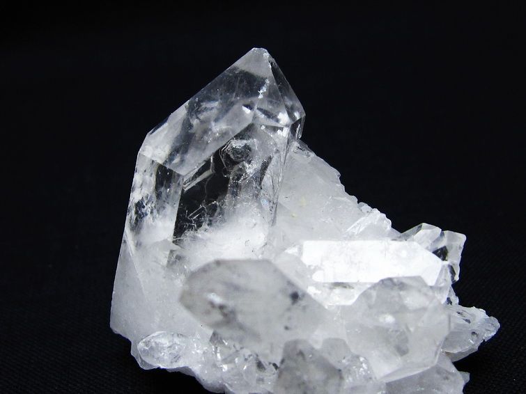 水晶 クラスター 原石 アーカンソー産 一点物 172-4008