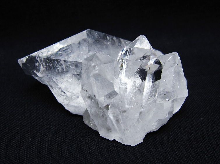 水晶 クラスター 原石 アーカンソー産 一点物 172-4031