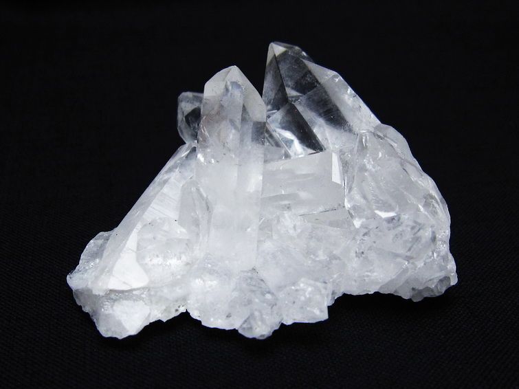 水晶 クラスター 原石 アーカンソー産 一点物 172-4050