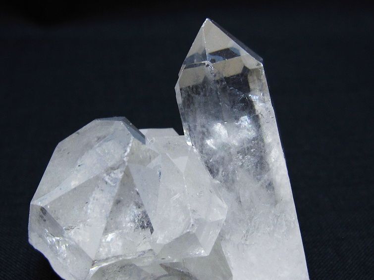 水晶 クラスター 原石 アーカンソー産 一点物 172-4057