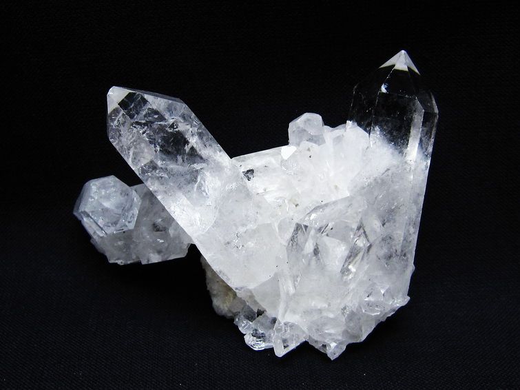 水晶 クラスター 原石 アーカンソー産 一点物 172-4070