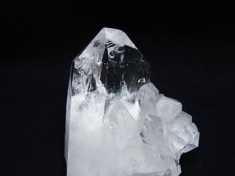 水晶 クラスター 原石 アーカンソー産 一点物 172-4079