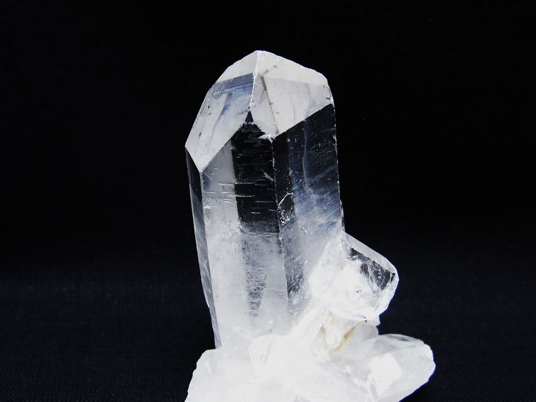 水晶 クラスター 原石 アーカンソー産 一点物 172-4086