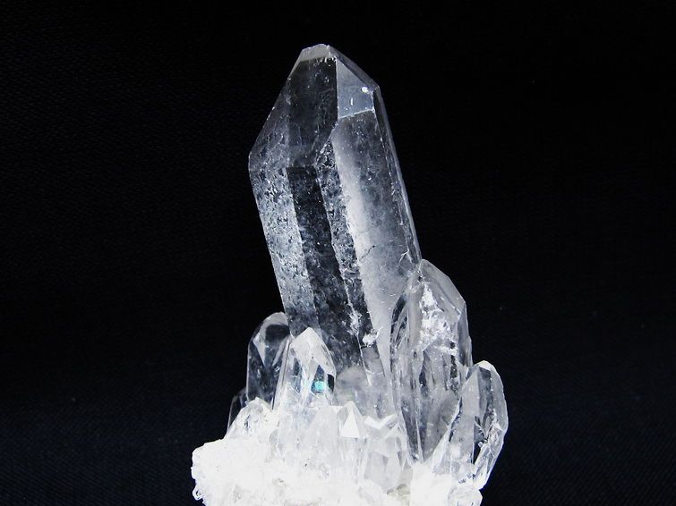 水晶 クラスター 原石 アーカンソー産 一点物 172-4093