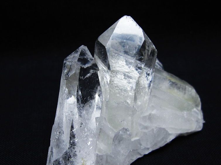 水晶 クラスター 原石 アーカンソー産 一点物 172-4099