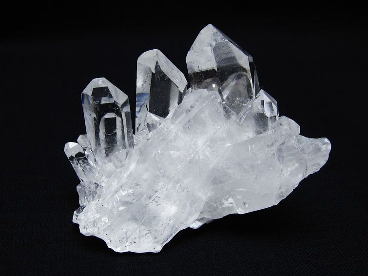 水晶 クラスター 原石 アーカンソー産 一点物 172-4110