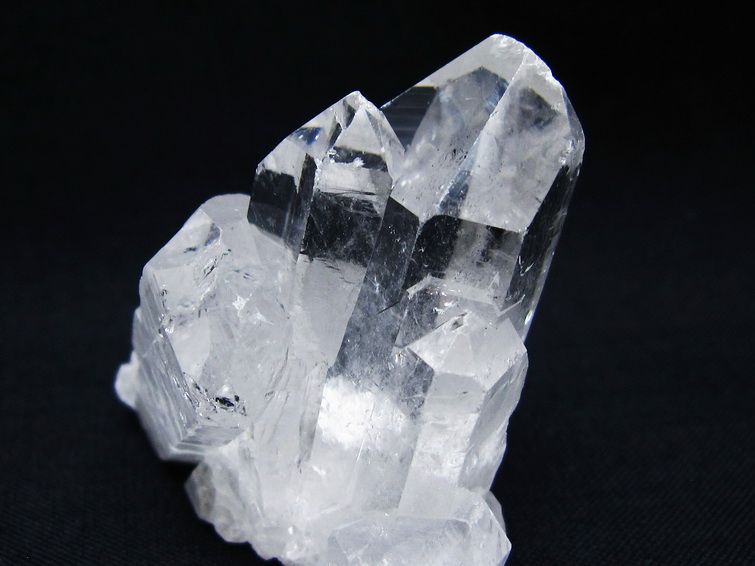 水晶 クラスター 原石 アーカンソー産 一点物 172-4112