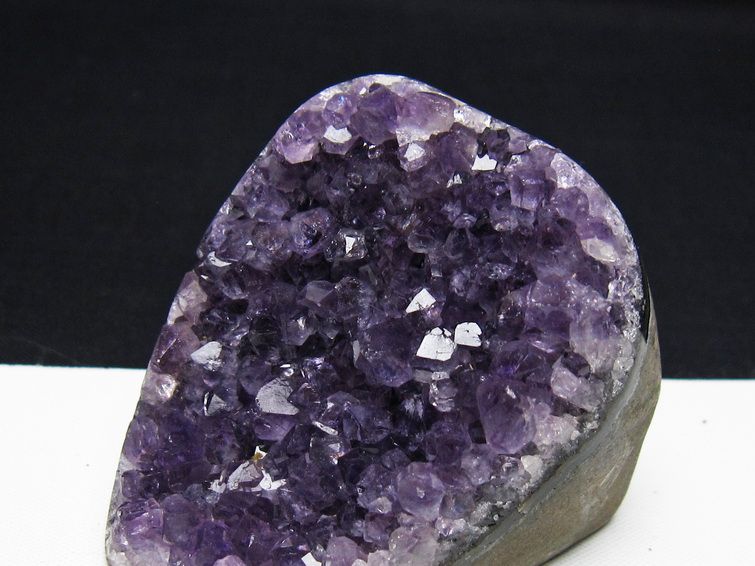 アメジスト クラスター ウルグアイ産 アメジスト 原石 amethyst 一点物 172-4208