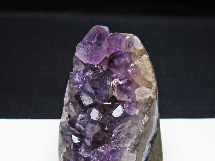 アメジスト クラスター ウルグアイ産 アメジスト 原石 amethyst 一点物 172-4214