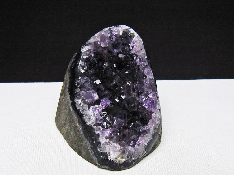 アメジスト クラスター ウルグアイ産 アメジスト 原石 amethyst 一点物 172-4215