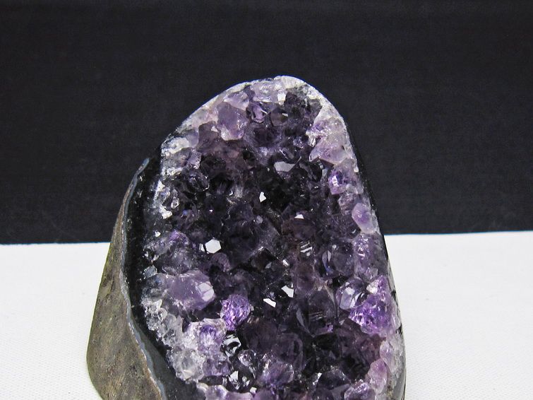 アメジスト クラスター ウルグアイ産 アメジスト 原石 amethyst 一点物 172-4215
