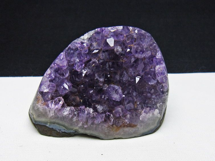 アメジスト クラスター ウルグアイ産 アメジスト 原石 amethyst 一点物 172-4216