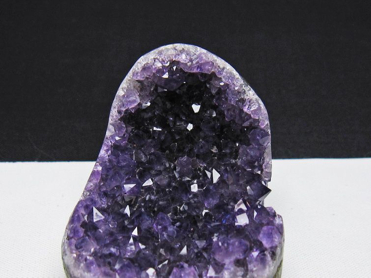 アメジスト クラスター ウルグアイ産 アメジスト 原石 amethyst 一点物 172-4219