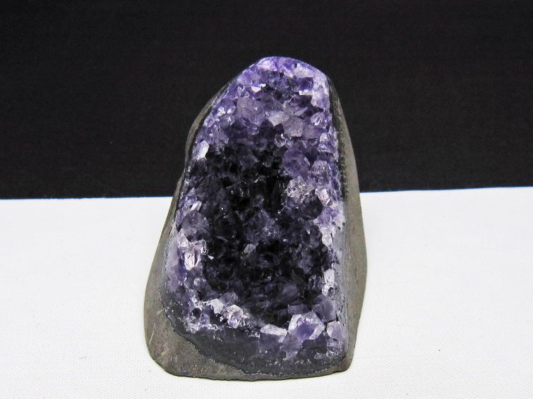 アメジスト クラスター ウルグアイ産 アメジスト 原石 amethyst 一点物 172-4220