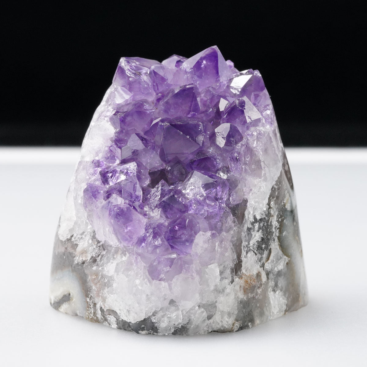 アメジスト クラスター ウルグアイ産 アメジスト 原石 amethyst 一点物 172-4221