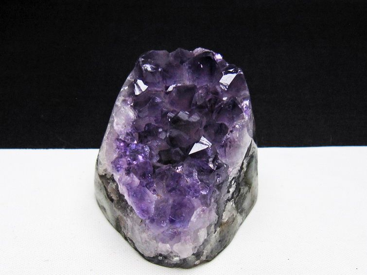 アメジスト クラスター ウルグアイ産 アメジスト 原石 amethyst 一点物 172-4221