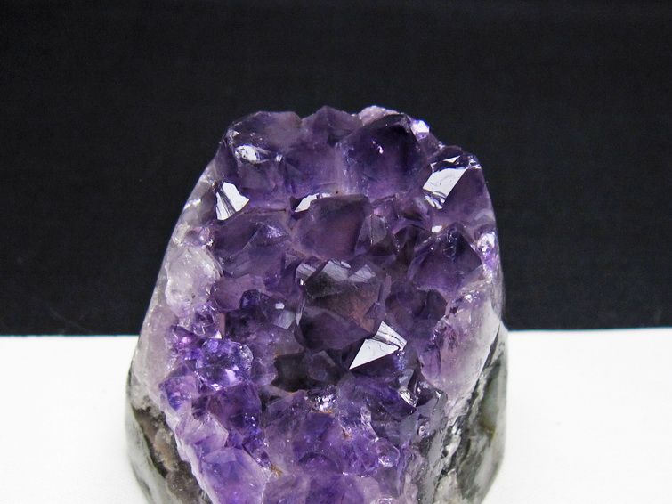 アメジスト クラスター ウルグアイ産 アメジスト 原石 amethyst 一点物 172-4221