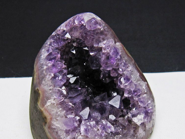 アメジスト クラスター ウルグアイ産 アメジスト 原石 amethyst 一点物 172-4222