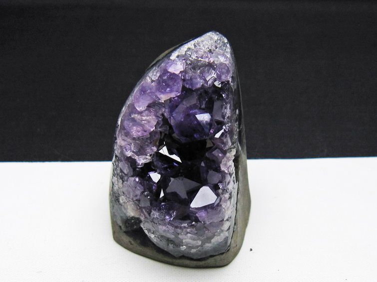 アメジスト クラスター ウルグアイ産 アメジスト 原石 amethyst 一点物 172-4224