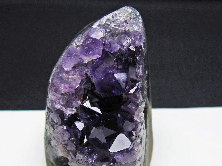 アメジスト クラスター ウルグアイ産 アメジスト 原石 amethyst 一点物 172-4224