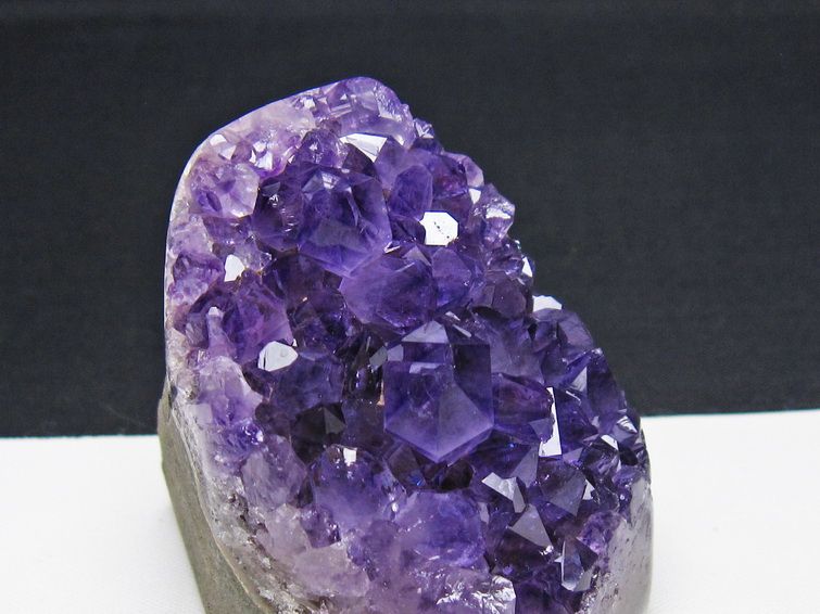 アメジスト クラスター ウルグアイ産 アメジスト 原石 amethyst 一点物 172-4229