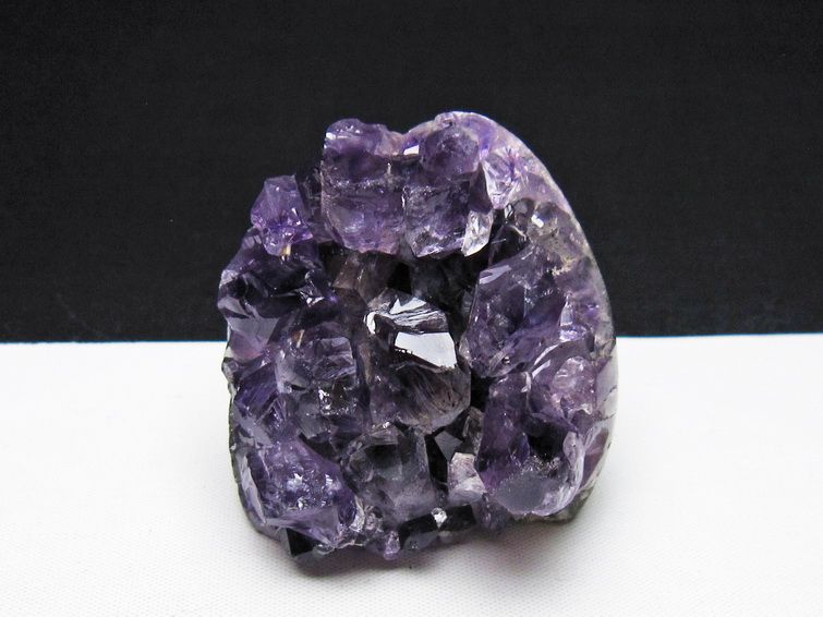 アメジスト クラスター ウルグアイ産 アメジスト 原石 amethyst 一点物 172-4234