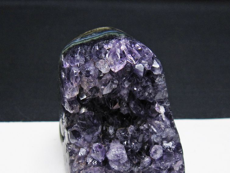 アメジスト クラスター ウルグアイ産 アメジスト 原石 amethyst 一点物 172-4235