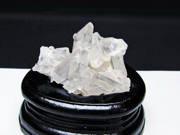 水晶 クラスター マダガスカル産 台座付属 一点物 172-4282