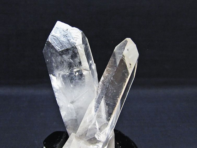 水晶 クラスター マダガスカル産 台座付属 一点物 172-4295