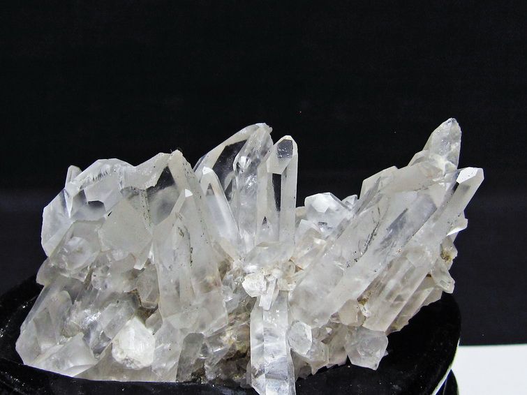水晶 クラスター マダガスカル産 台座付属 水晶 原石 一点物 172-4307