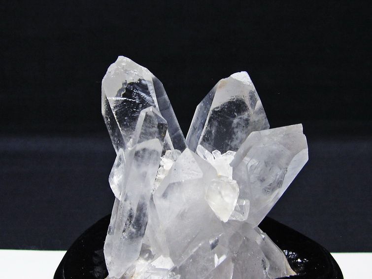 水晶 クラスター マダガスカル産 台座付属 水晶 原石 一点物 172-4321