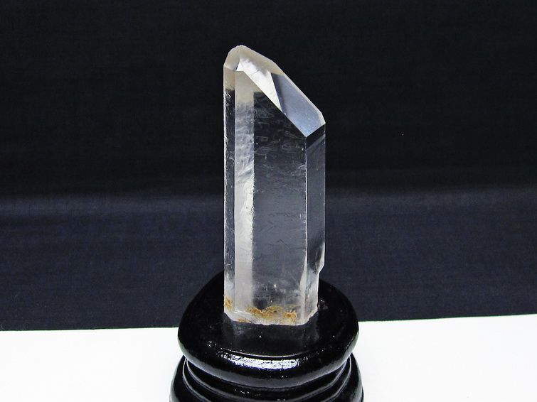 水晶 クラスター マダガスカル産 台座付属 水晶 原石 一点物 172-4337