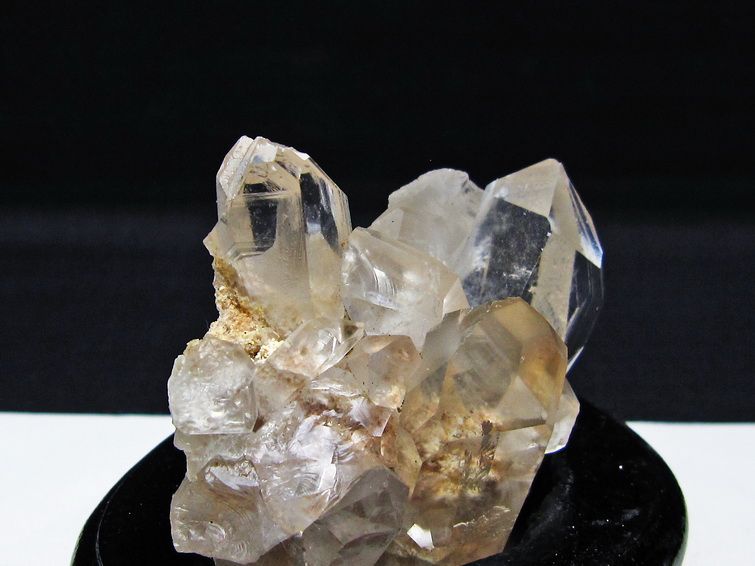 水晶 クラスター マダガスカル産 台座付属 水晶 原石 一点物 172-4362