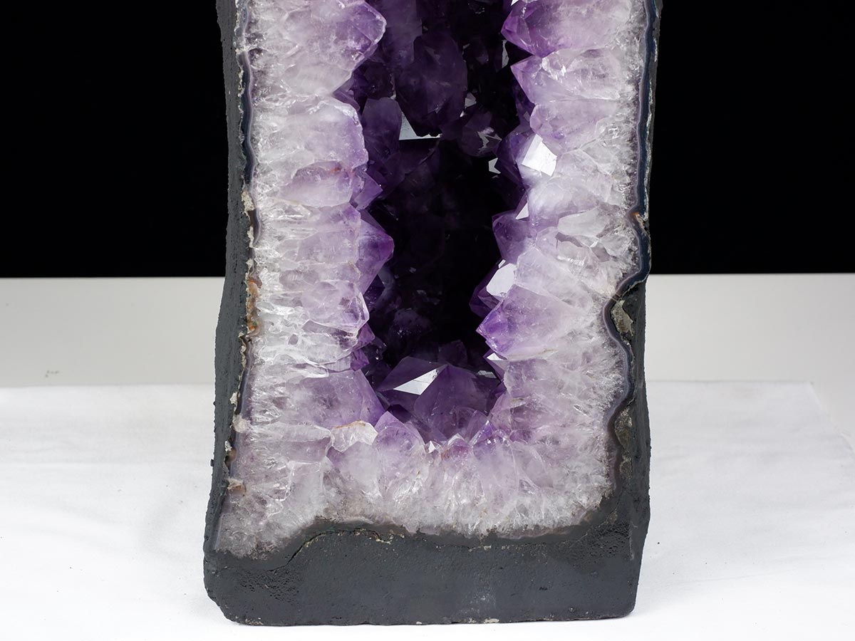 アメジストドーム 21.3Kg ブラジル産 ジオード カペーラ 一点物 174-2145