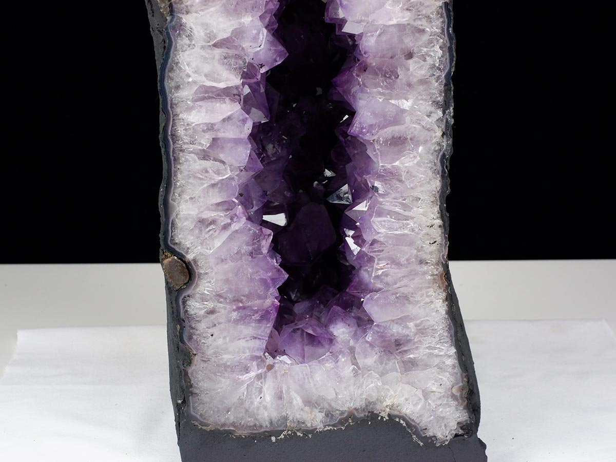 アメジストドーム 19.8Kg ブラジル産 ジオード カペーラ 一点物 174-2146