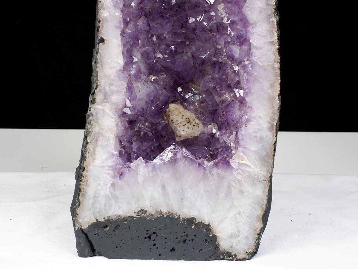 アメジストドーム 12.7Kg ブラジル産 ジオード カペーラ 一点物 174-2155